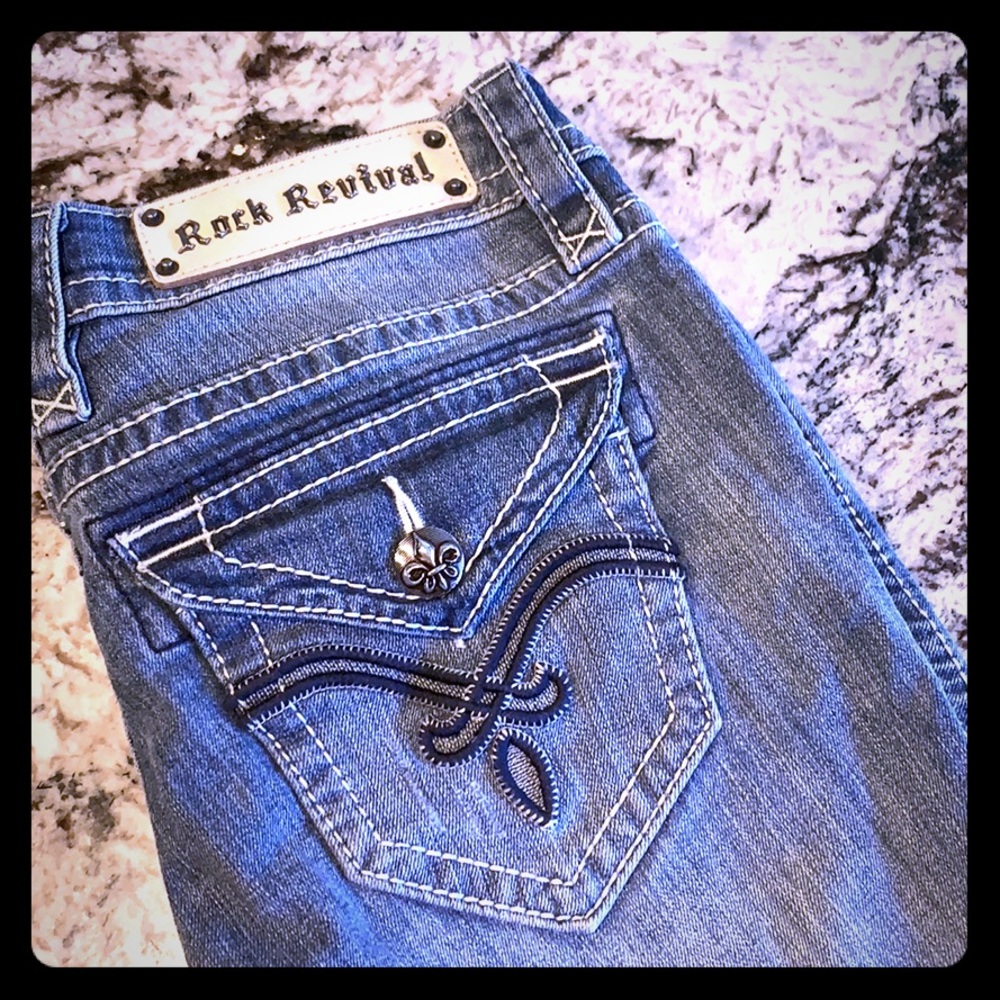 Rock revival jeans size 27.